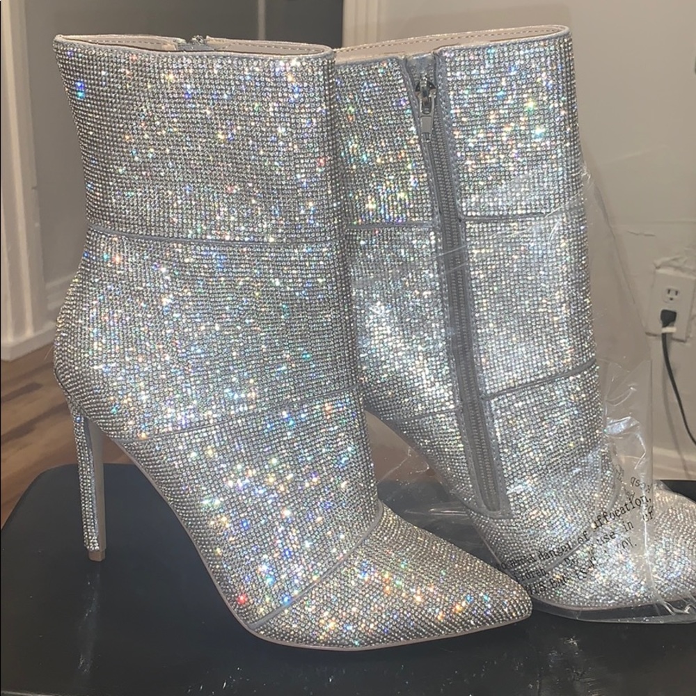 Steve Madden Rhinestone booties